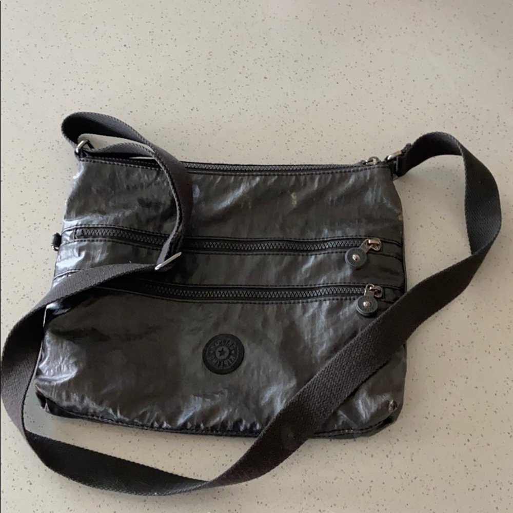 Kipling Alvar Crossbody